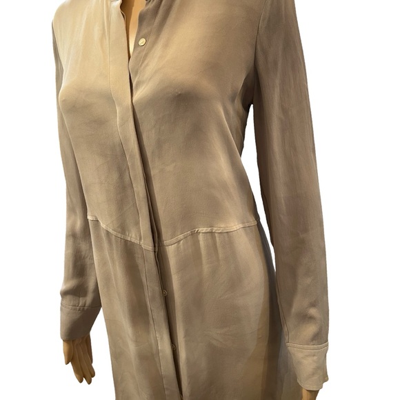 Beautiful ombre silk tunic from Wilfred ( Aritzia) - Picture 8 of 9